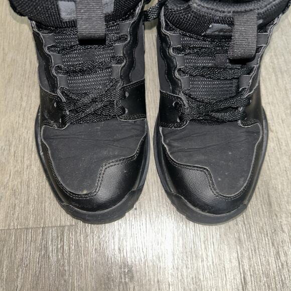 Nike Youth Dual Fusion Hills Mid 695784-004 Black Sneakers / Boots Shoes Size 7 main image 7
